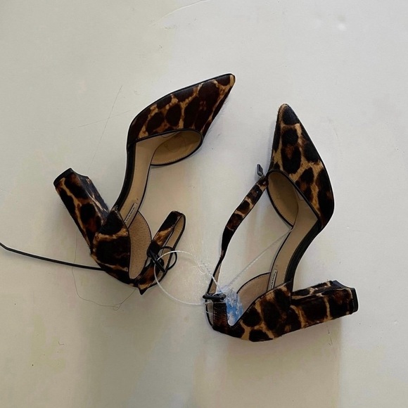 Leopard Print Ankle Strap Alex Marie Block Heel Women’s Sandals - Picture 11 of 12